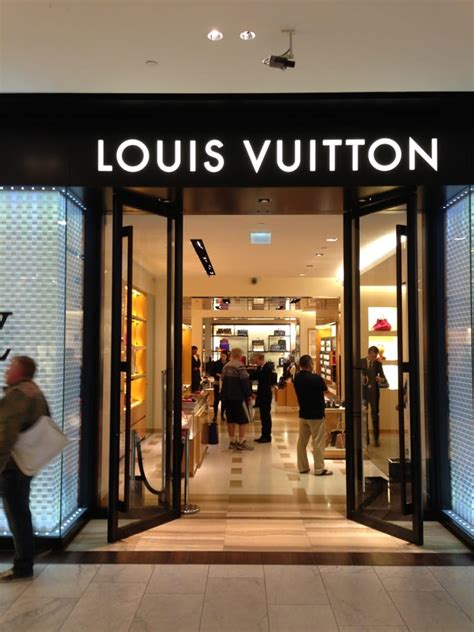 louis vuitton st petersburg florida|louis vuitton store locations.